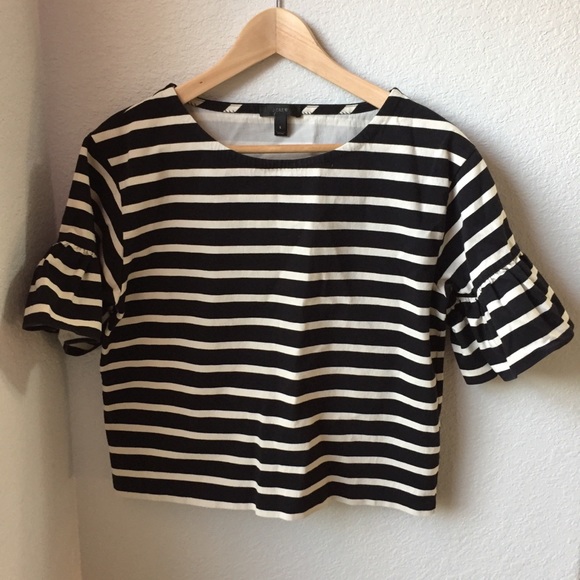 *SOLD* J.Crew Ruffle Sleeved Striped Top Size S - Picture 3 of 8
